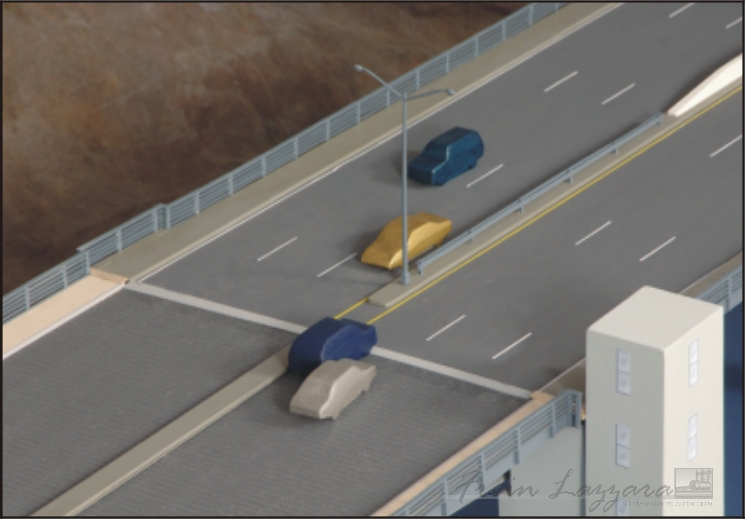 Drawbridge scale model with moveable cars for accident reconstruction